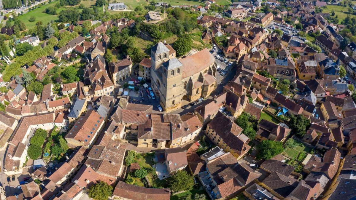 Appartement Belle Vue - Centre Ville Medievale Gourdon-en-quercy Bagian luar foto